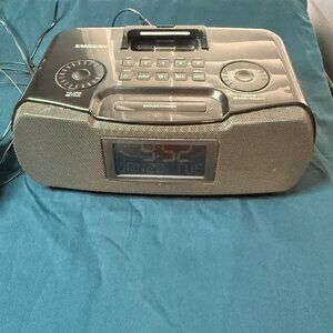 Sangean RCR-10 AM/FM stereo digital tuning atomic clock radio